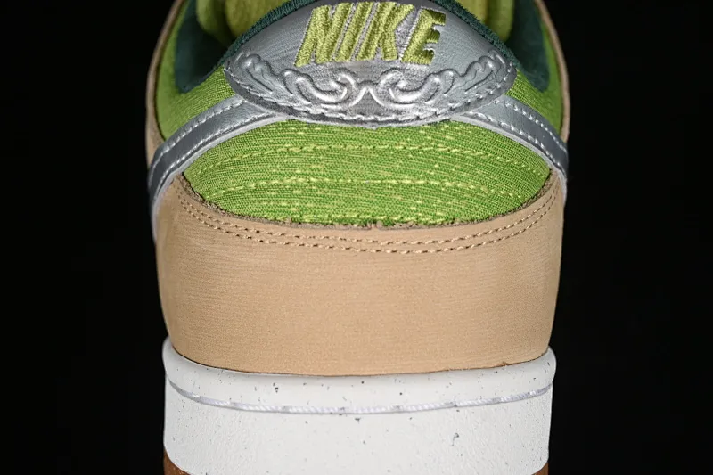 All categories Nk SB Dunk series Nk SB Dunk Low low-top sneakers C version Nk SB Dunk Low "Escargot" snail SB low-top casual sneakers FQ7585-200